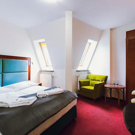 Etna - W Centrum Szklarska Poręba